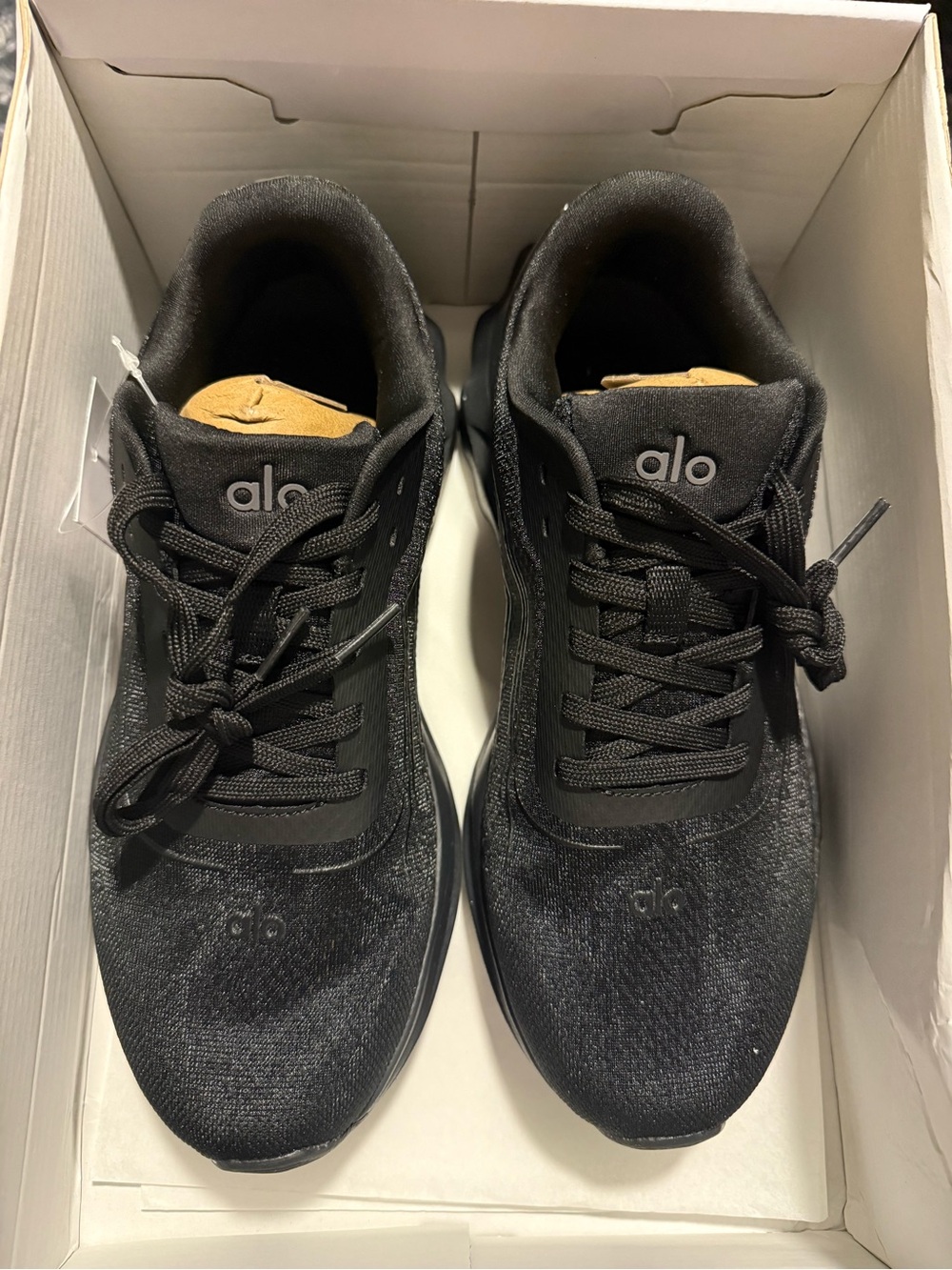 ALO Yoga Women’s Black Knit Sneakers